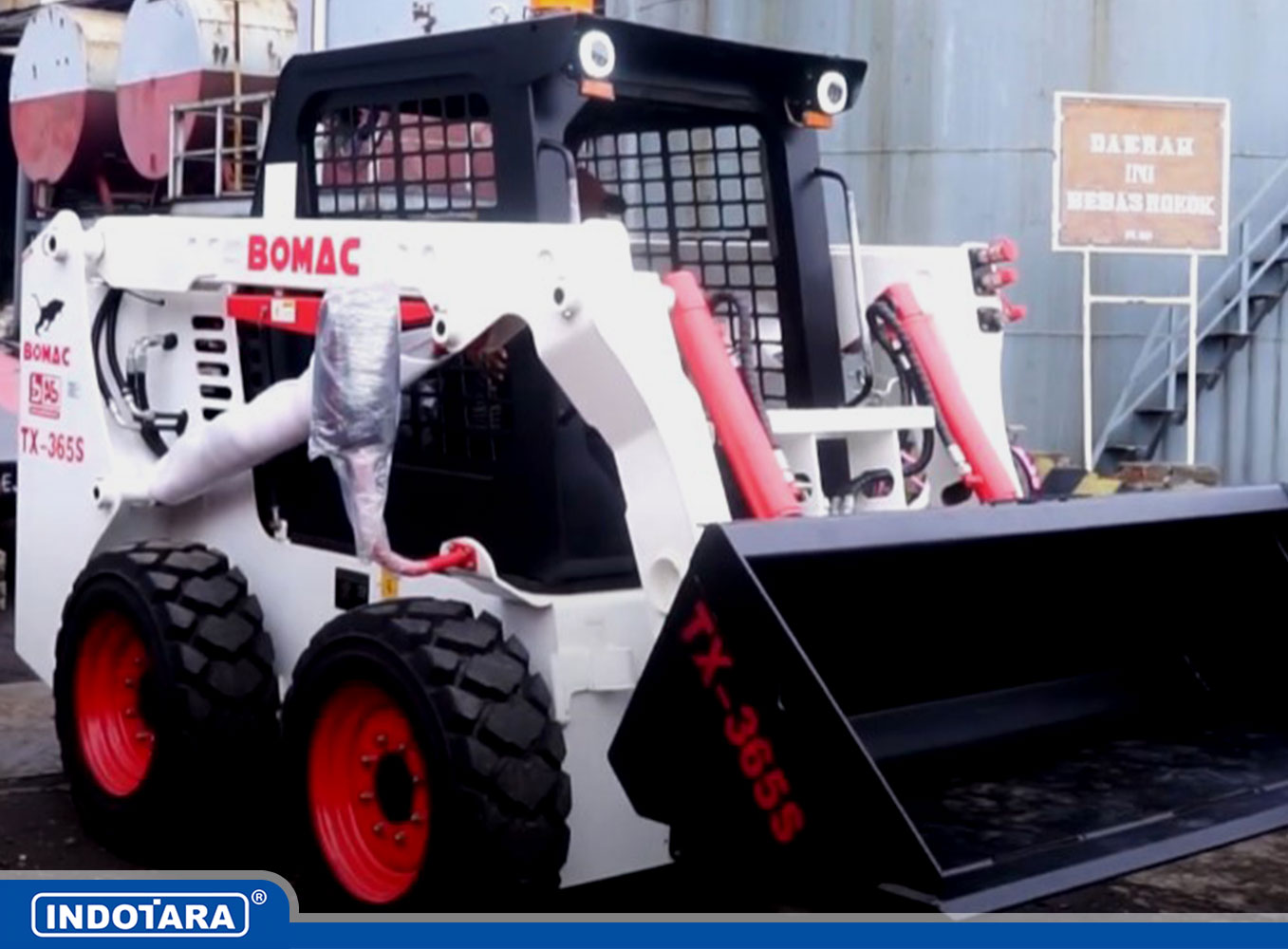 Bomac Skid Steer Loader