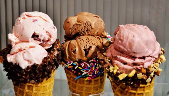 MESIN ES KRIM / ICE CREAM BANDUNG